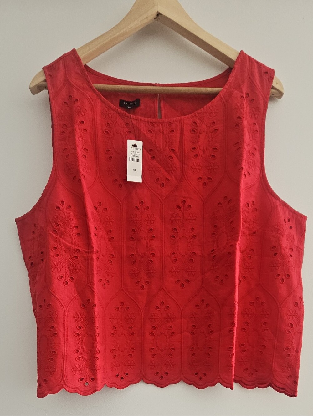 Talbots Red Pop Marquis Eyelet Shell Size XL NWT